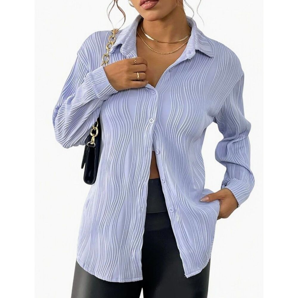 Womens Textured Blouse Size Small Light Blue Longsleeve Button Down Work Casual